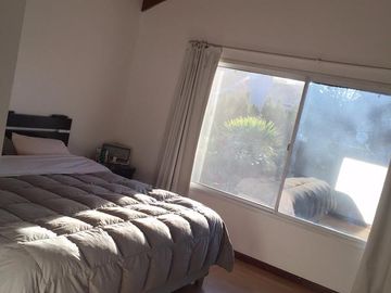 Casa 3 dormitorios - Neuquén Capital - Barrio Residencial Privado