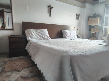 COD. 577 - SE VENDE CASA - BARRIO: FLORENCIA I