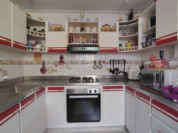 COD. 577 - SE VENDE CASA - BARRIO: FLORENCIA I