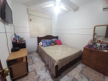 COD. 577 - SE VENDE CASA - BARRIO: FLORENCIA I
