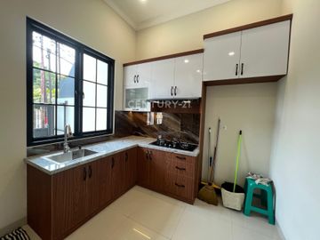 Dijual Rumah Bagus  Siap Huni Di Duren Sawit Jakarta Timur
