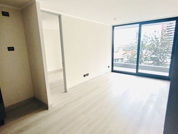 Arriendo departamento nuevo estilo mariposa, las condes