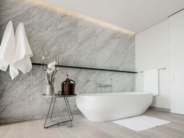 Condominio con terraza de 24 m2 vista al bosque de Chapultepec, cuarto de servic