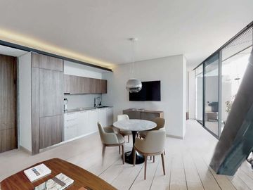 Condominio con terraza de 24 m2 vista al bosque de Chapultepec, cuarto de servic