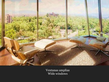 Condominio con terraza de 24 m2 vista al bosque de Chapultepec, cuarto de servic