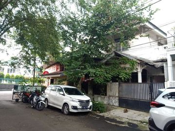 Rumah Strategis Cocok Untuk Usaha di Sektor 9 Maleo Bintaro 8459