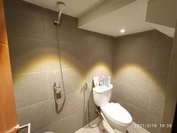 Rumah Sleman Mewah Full Furnished di Jalan Kaliurang
