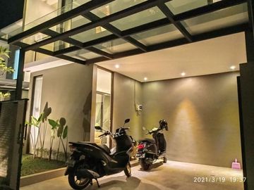 Rumah Sleman Mewah Full Furnished di Jalan Kaliurang