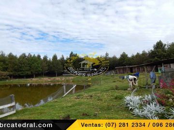 Quinta Hacienda de venta en La Jarata - Vía a Loja – código:11763