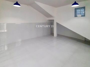Disewa Rumah Di Cilandak 25 Lantai Strategis