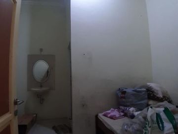 Rumah Dukuh Kupang Barat Bebas banjir, bisa untuk rumah kost