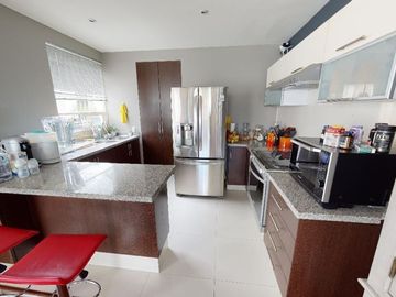 Departamento PH en venta en Los Alpes, Alpes 71