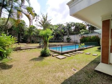 For Rent Single House at Kemang & Condition Semi Furnished HSE-A0426