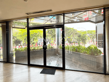 Gedung Komersial 5 Lantai Prime Location Di Harmoni