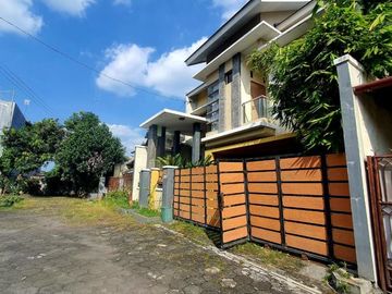 RUMAH SIAP HUNI TENGAH KOTA JOGJA DEKAT AMPLAS