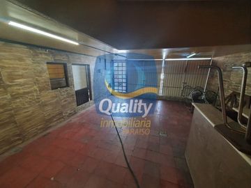 Casa en venta para remodelar en El Prado (Sinatel).