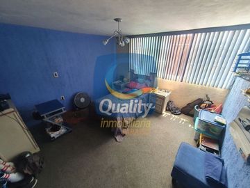 Casa en venta para remodelar en El Prado (Sinatel).