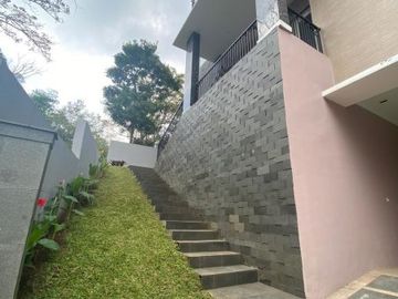rumah dago jl.ir djuanda bandung komp.pandawa aman nyaman bebas banjir