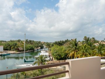 En venta departamento de 2 recàmaras con financiamiento en la  marina en Puerto Aventuras (796)