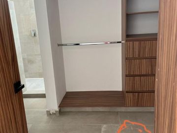 CASA EN VENTA NUEVA EN GRAND JURIQUILLA