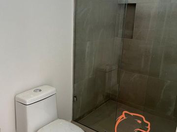 CASA EN VENTA NUEVA EN GRAND JURIQUILLA