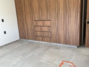 CASA EN VENTA NUEVA EN GRAND JURIQUILLA