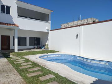 Casa en  venta en Tequesquitengo, Morelos