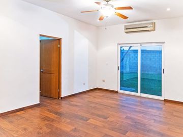 CASA EN VENTA LA ESTANZUELA