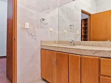 CASA EN VENTA LA ESTANZUELA