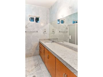 CASA EN VENTA LA ESTANZUELA