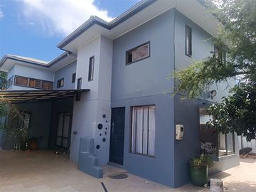 Casa en Venta en Villa los Jardines