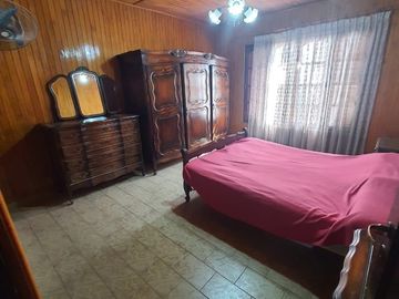 00036 Amplia casa para 10 personas sobre Av. Principal en Villa Cura Brochero