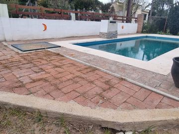 VENTA DE COMPLEJO SERRANO CON PILETA en Santa María de Punilla