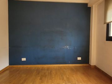 Departamento en venta de 2 dormitorios c/ cochera en San Cristóbal