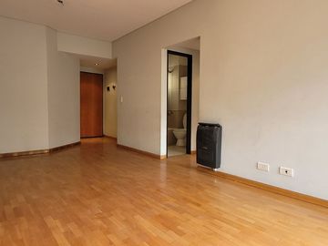 Departamento en venta de 2 dormitorios c/ cochera en San Cristóbal
