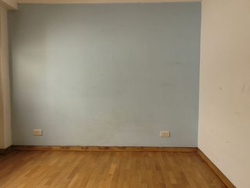 Departamento en venta de 2 dormitorios c/ cochera en San Cristóbal