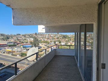 Vende Departamento  Vista Panorámica Al Troncal Excelente Ubicación  Quilpué