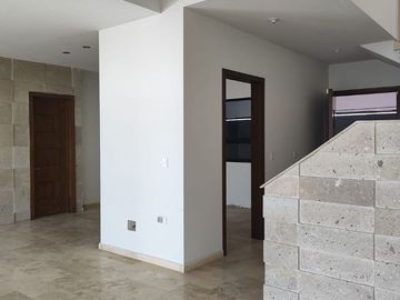 Casa en venta la escondida Saltillo