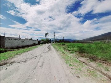 EN VENTA TERRENO DE 2500 METROS EN SAN ANTONIO DE PICHINCHA