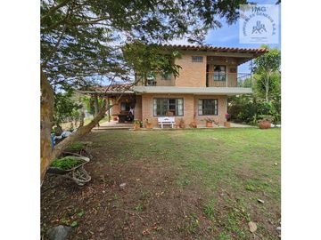 ref 893a la cumbre/vendo casa campestre