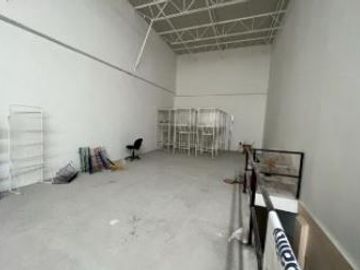 Bodega comercial en venta en Multicomercial Guadalupe