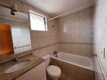 Casa en Venta en Lo Bascuñan!!A pasos del metro Quilicura!!!!