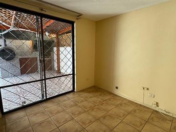 Casa en Venta en Lo Bascuñan!!A pasos del metro Quilicura!!!!