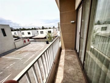 Casa en Venta en Camino del Roble!!Townhouse!!