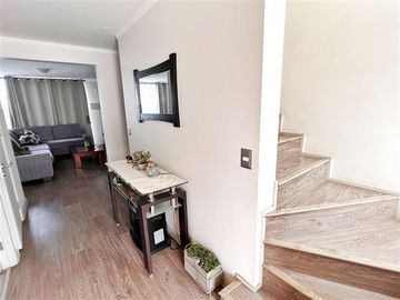 Casa en Venta en Camino del Roble!!Townhouse!!