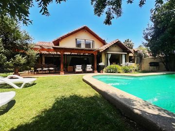 Casa en Venta en Santa Marta Fuera de Condominio