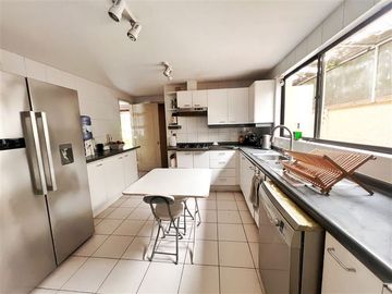 Casa en Venta en Santa Marta Fuera de Condominio