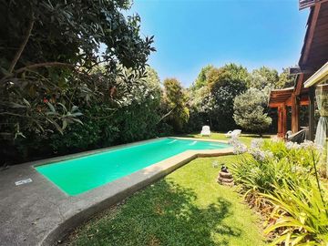 Casa en Venta en Santa Marta Fuera de Condominio
