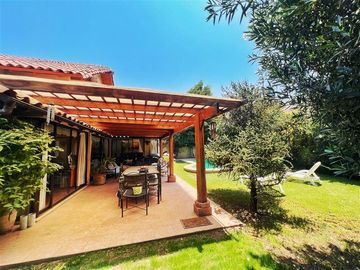 Casa en Venta en Santa Marta Fuera de Condominio