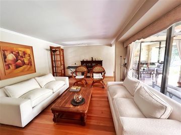 Casa en Venta en Santa Marta Fuera de Condominio
